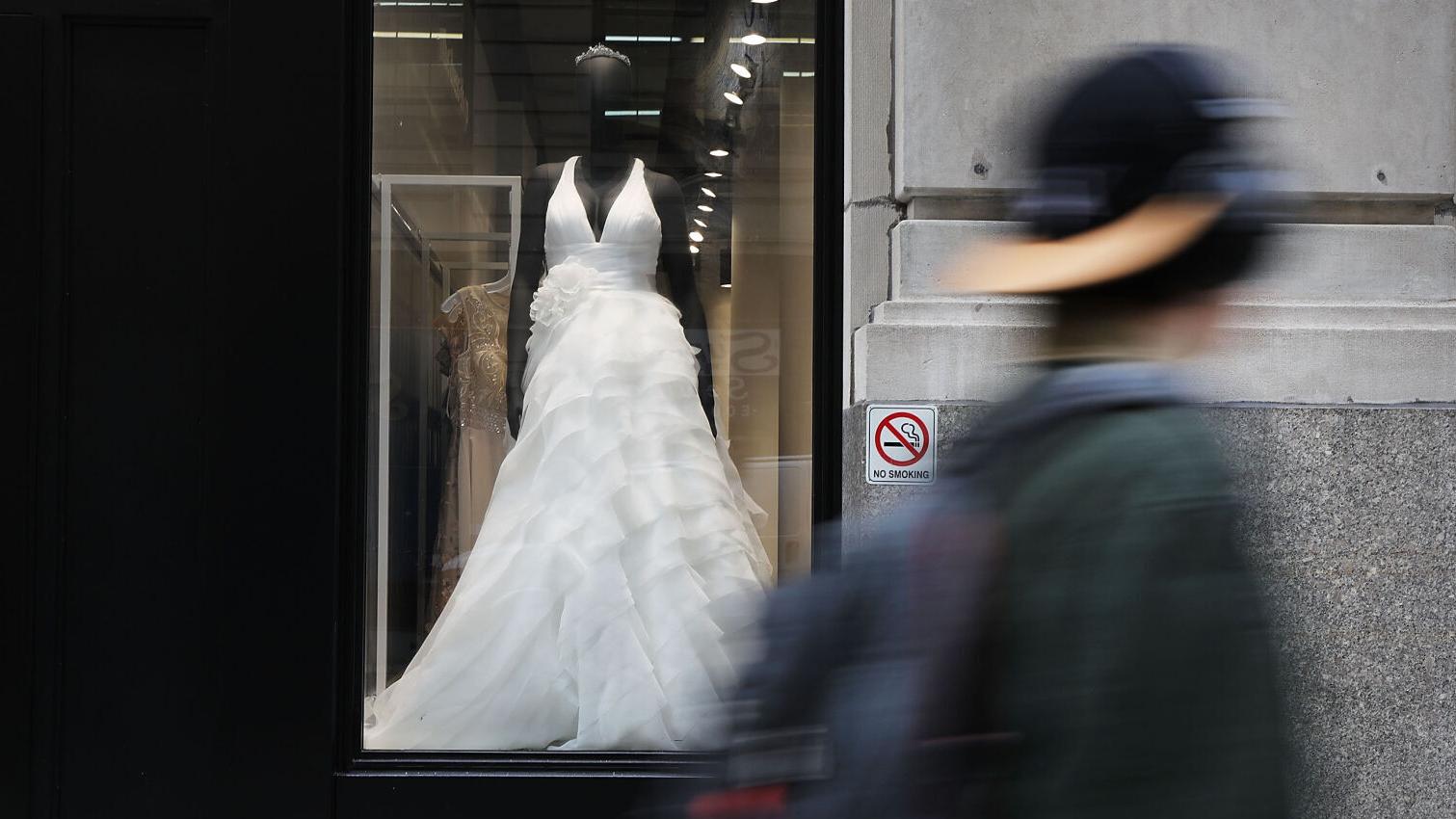 One in four brides wear David's Bridal to their wedding. Now, it's filing for bankruptcy
